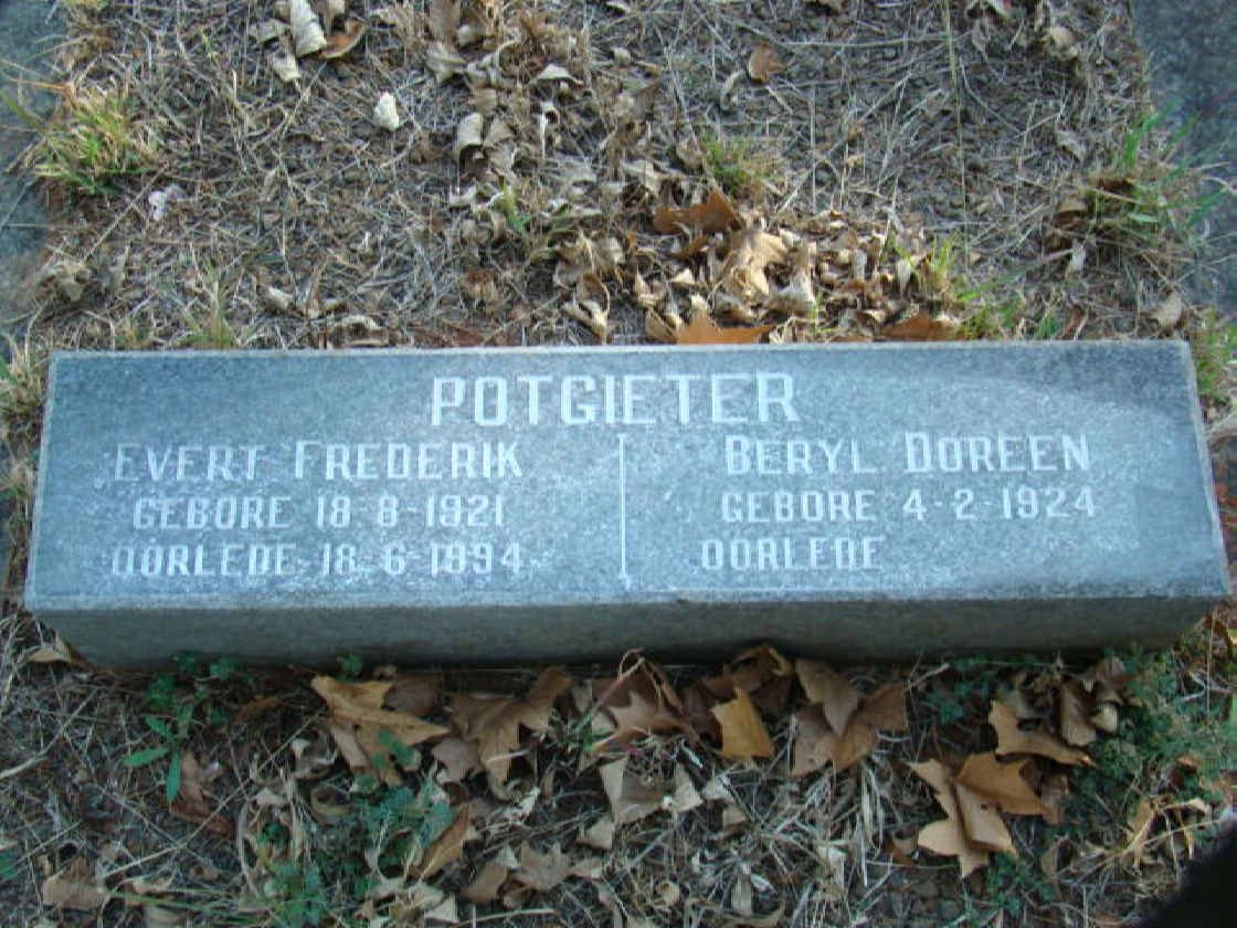 POTGIETER Evert Frederik 1921-1994 &amp; Beryl Doreen 1924-