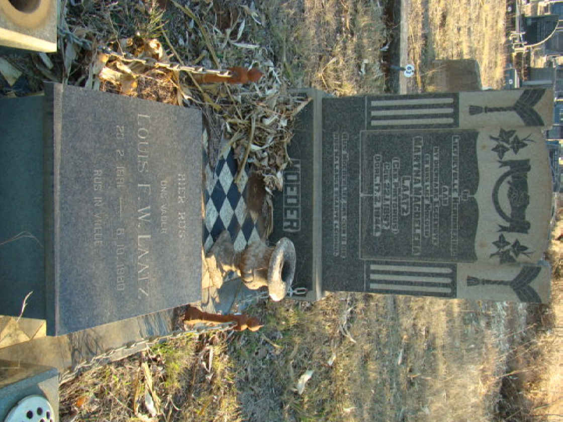 LAATZ Louis F.W. 1891-1980 &amp; Martha Magdelena PRETORIUS 1897-1944