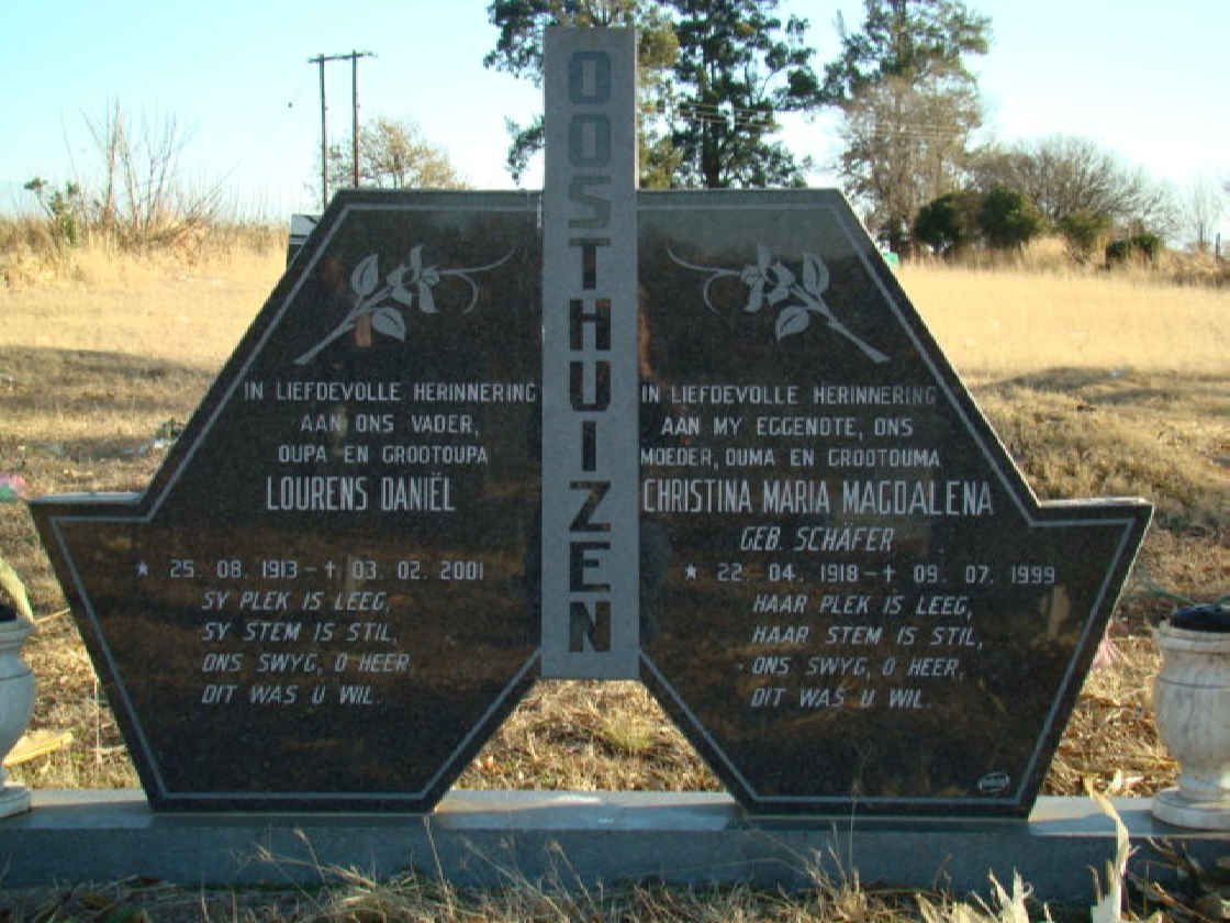 OOSTHUIZEN Lourens Daniel 1913-2001 &amp; Christina Maria Magdalena SCHAFER 1918-1999